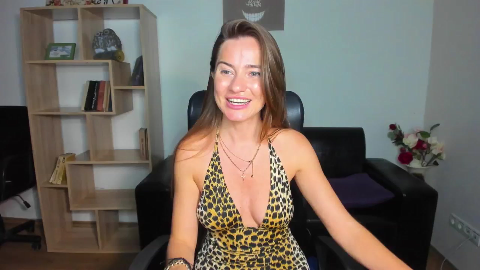 Gallery image thumbnail from Tilly_Casti's myfreecams stream on, 09/22/2024, 17:16 image 20 of 20