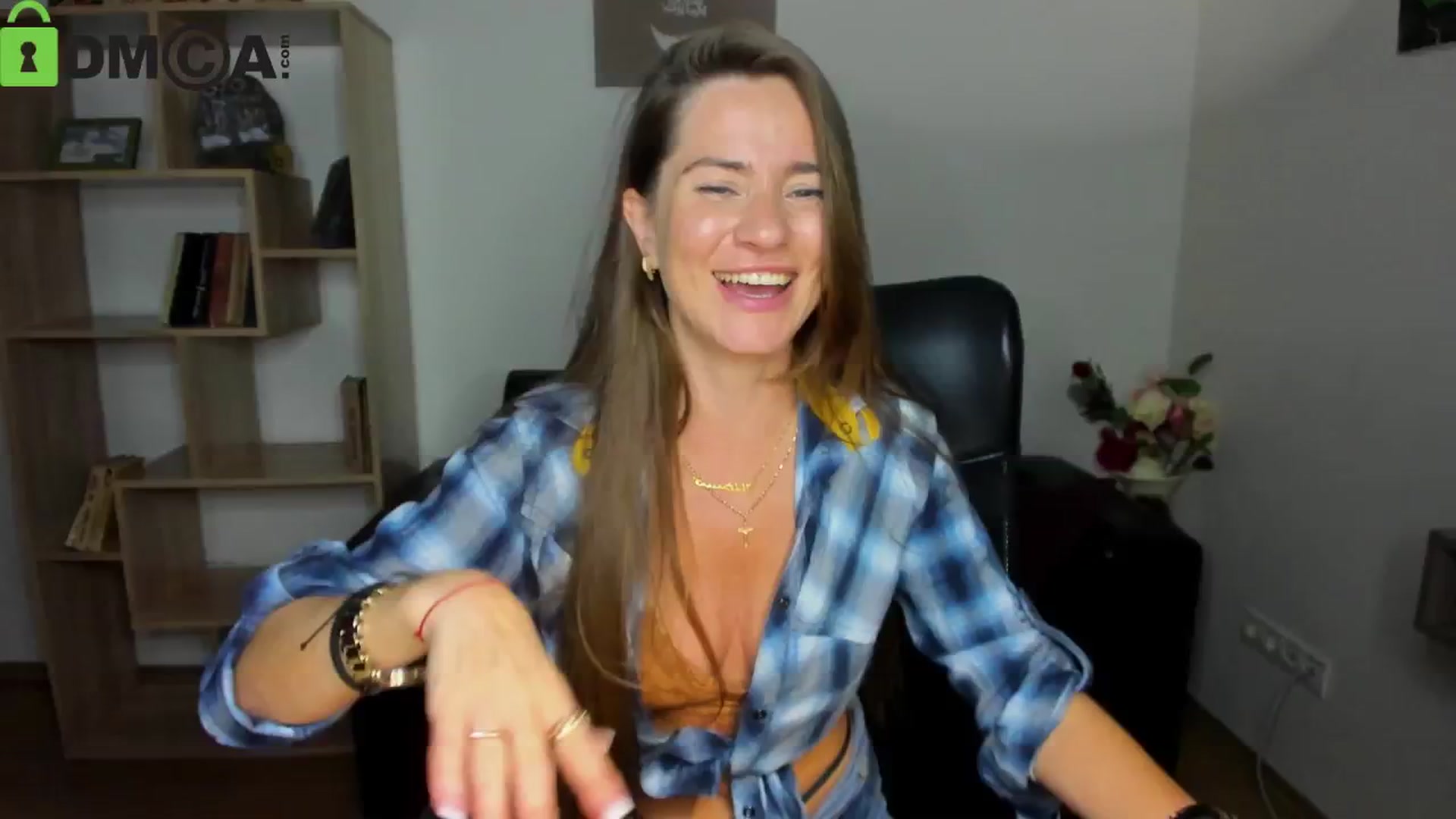 Gallery image thumbnail from Tilly_Casti's myfreecams stream on, 09/28/2024, 16:44 image 8 of 20