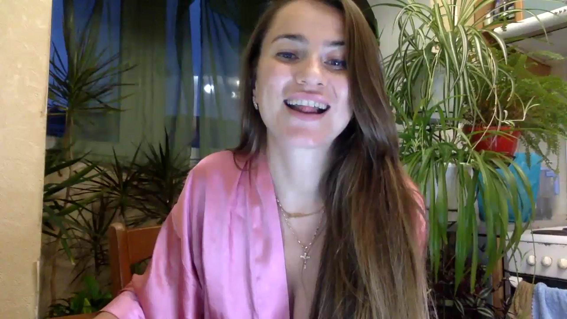 Gallery image thumbnail from Tilly_Casti's myfreecams stream on, 11/13/2024, 15:17 image 5 of 20