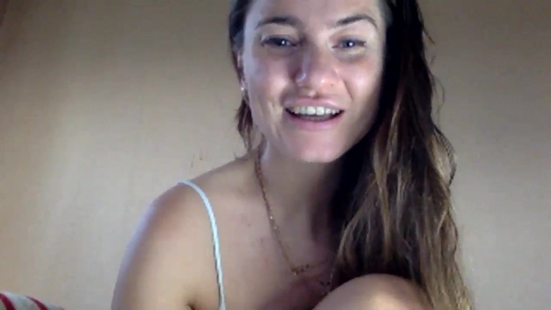 Gallery image thumbnail from Tilly_Casti's myfreecams stream on, 11/15/2024, 13:16 image 16 of 20