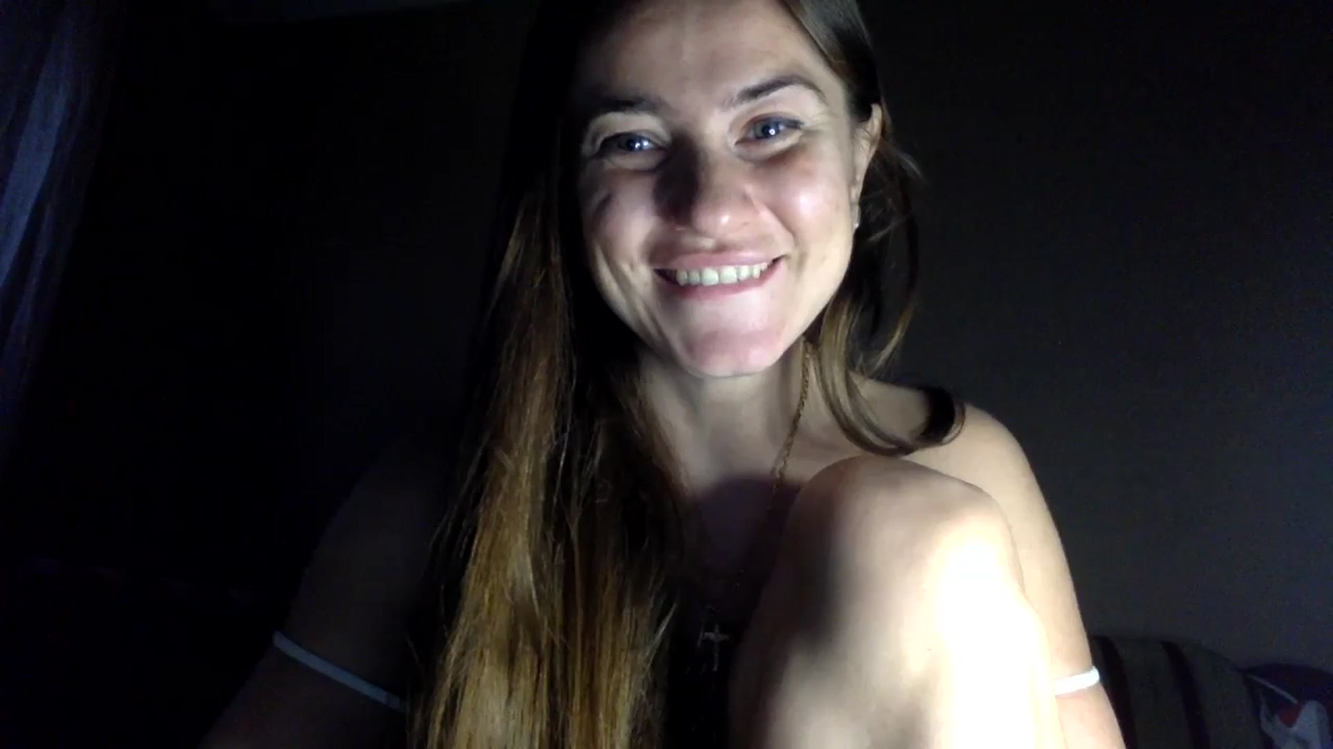 Gallery image thumbnail from Tilly_Casti's myfreecams stream on, 11/15/2024, 14:32 image 14 of 20