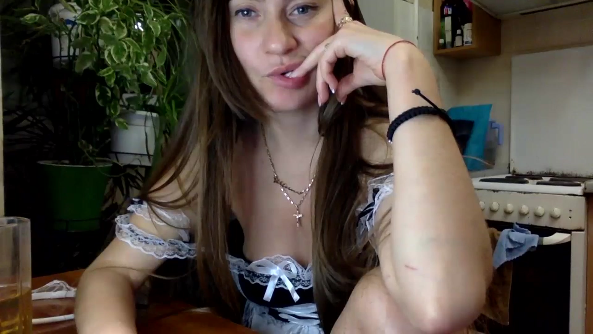 Gallery image thumbnail from Tilly_Casti's myfreecams stream on, 11/17/2024, 01:24 image 6 of 20