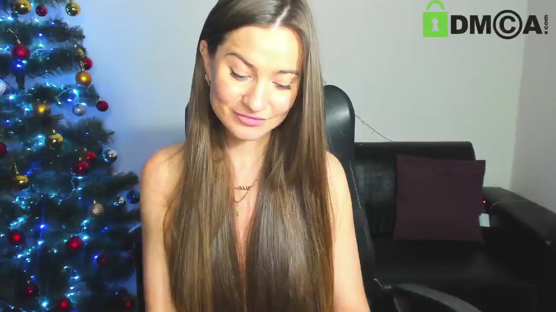 Gallery image thumbnail from Tilly_Casti's myfreecams stream on, 12/11/2024, 15:36 image 16 of 20