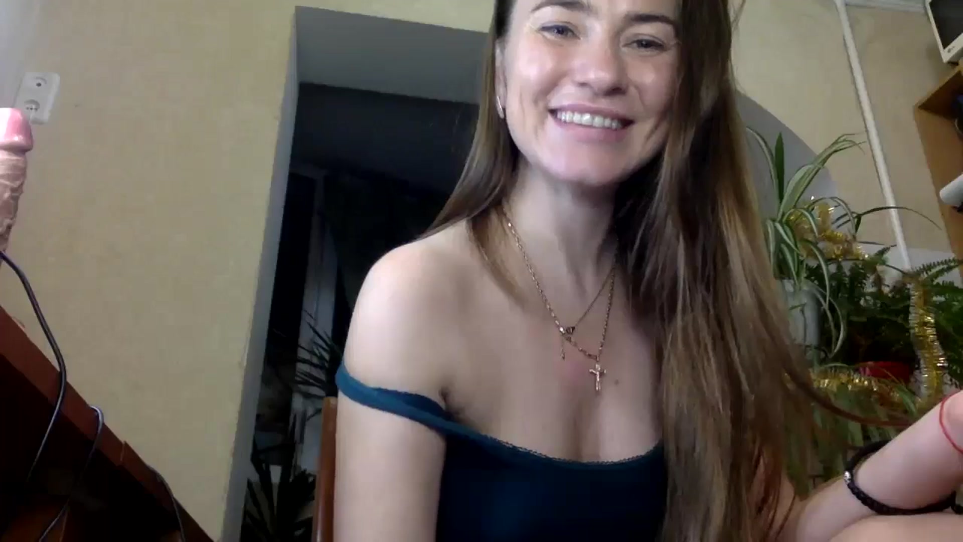 Gallery image thumbnail from Tilly_Casti's myfreecams stream on, 12/30/2024, 16:21 image 13 of 20
