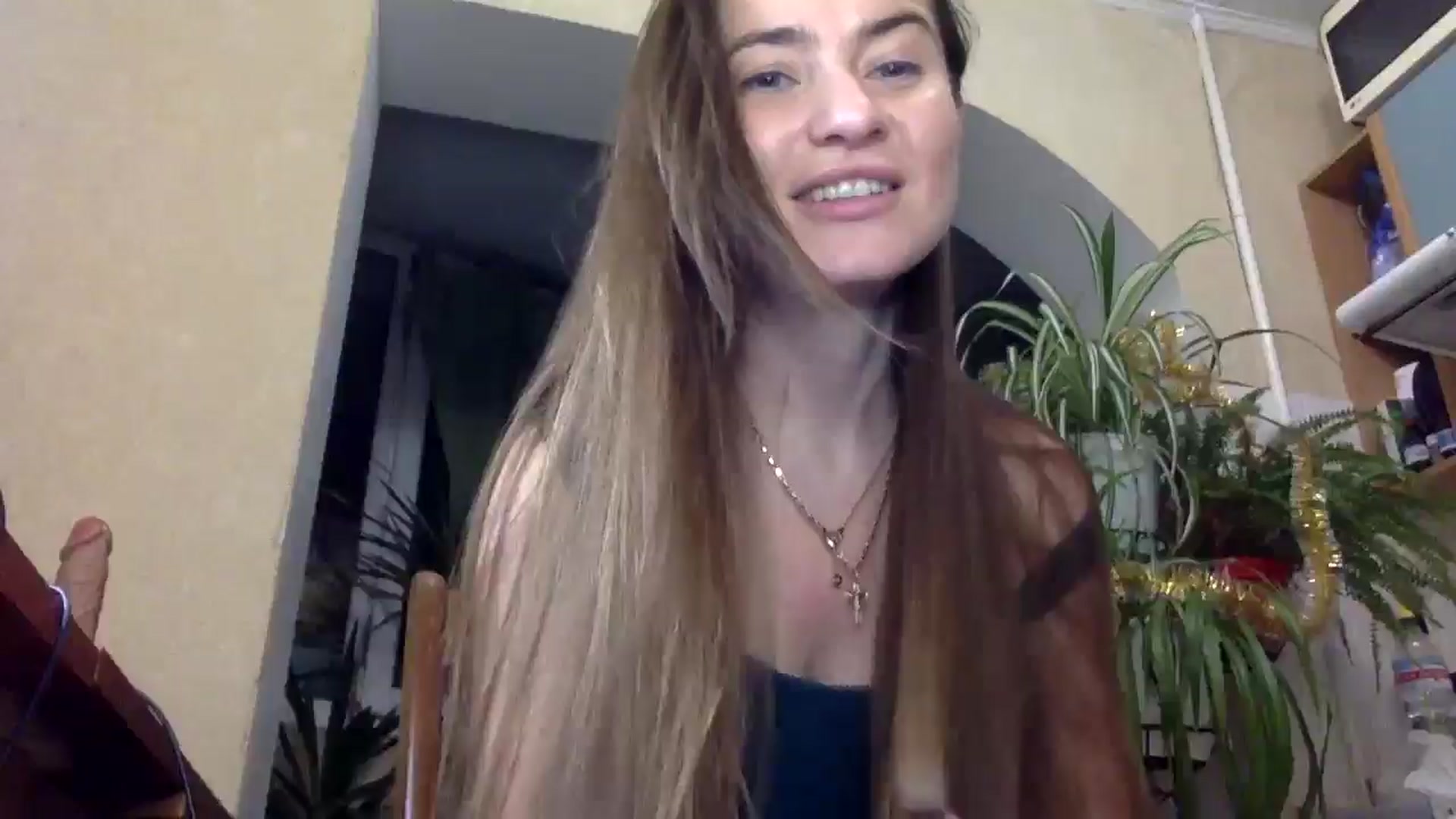 Gallery image thumbnail from Tilly_Casti's myfreecams stream on, 12/30/2024, 16:21 image 11 of 20