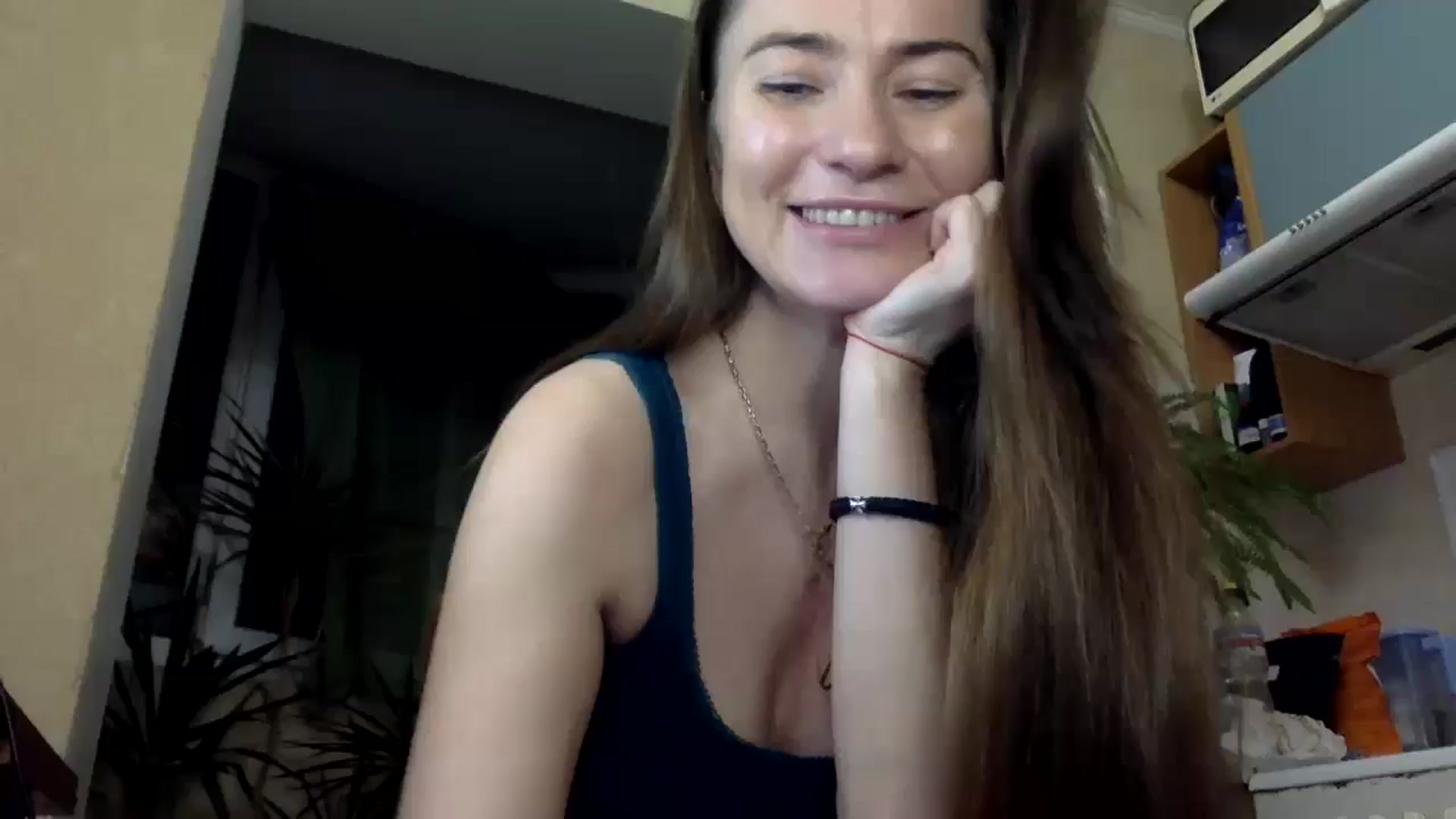 Gallery image thumbnail from Tilly_Casti's myfreecams stream on, 12/30/2024, 16:21 image 2 of 20