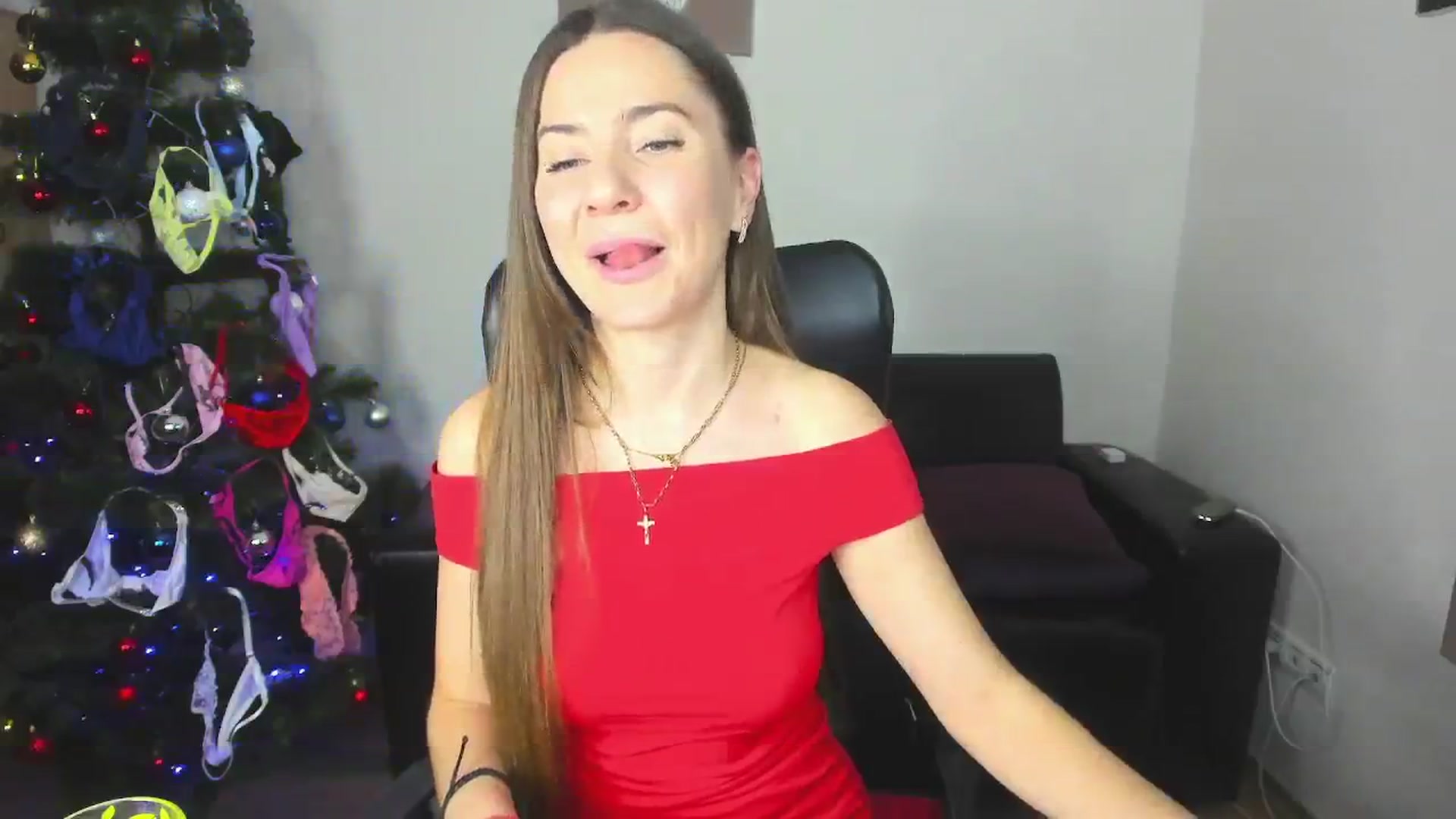 Gallery image thumbnail from Tilly_Casti's myfreecams stream on, 01/04/2025, 15:07 image 4 of 20