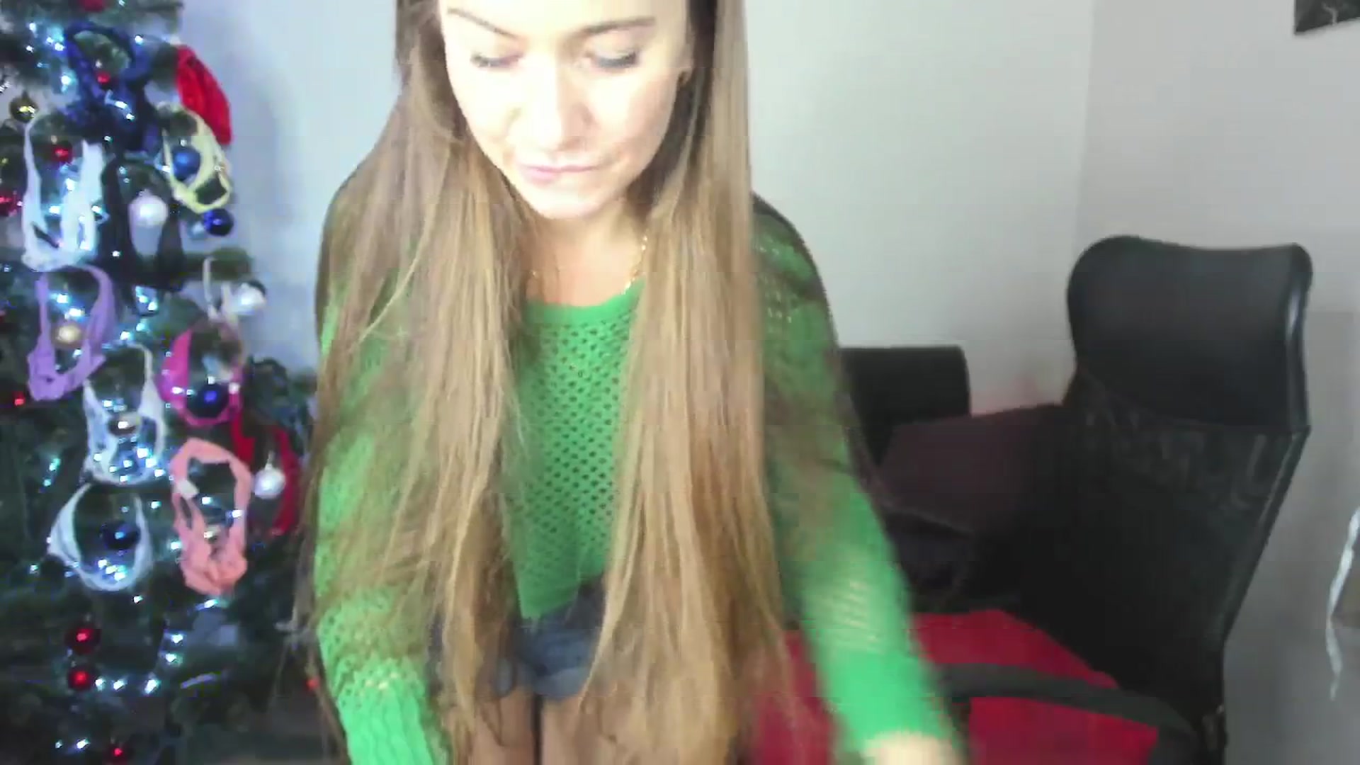 Gallery image thumbnail from Tilly_Casti's myfreecams stream on, 01/05/2025, 15:45 image 14 of 20