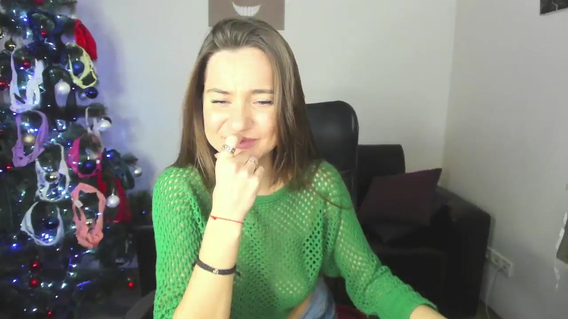 Gallery image thumbnail from Tilly_Casti's myfreecams stream on, 01/05/2025, 15:45 image 11 of 20