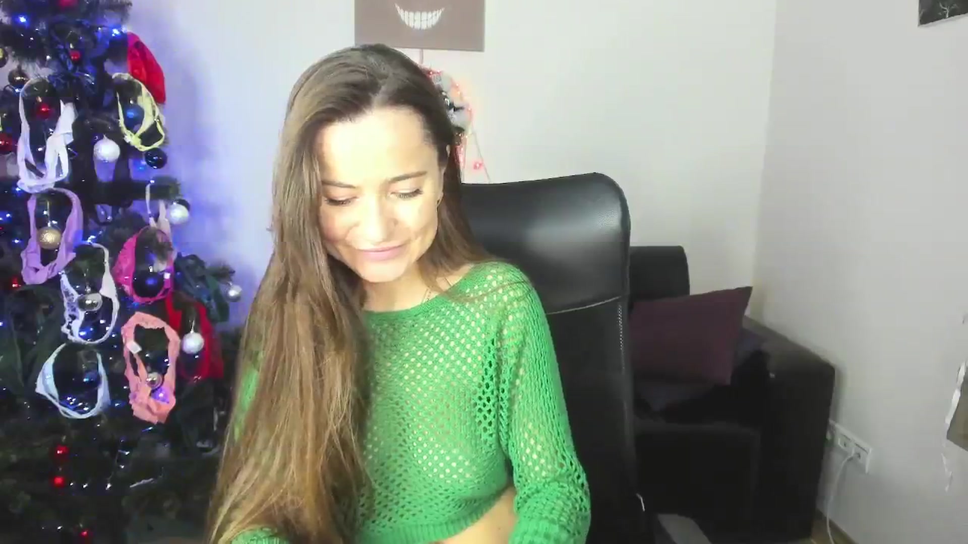 Gallery image thumbnail from Tilly_Casti's myfreecams stream on, 01/05/2025, 15:45 image 18 of 20