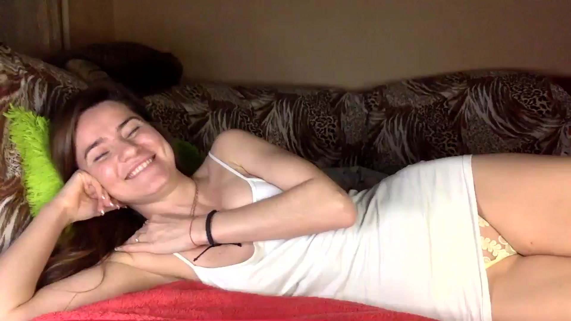 Gallery image thumbnail from Tilly_Casti's myfreecams stream on, 01/17/2025, 18:29 image 14 of 20