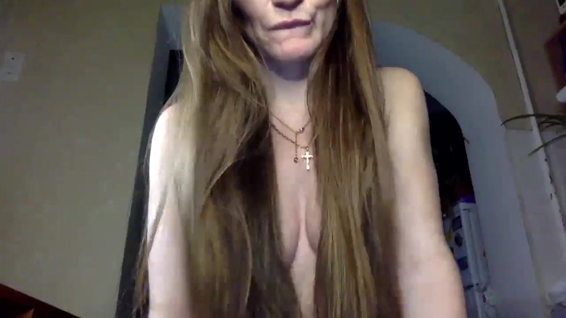 Gallery image thumbnail from Tilly_Casti's myfreecams stream on, 01/18/2025, 18:18 image 2 of 20