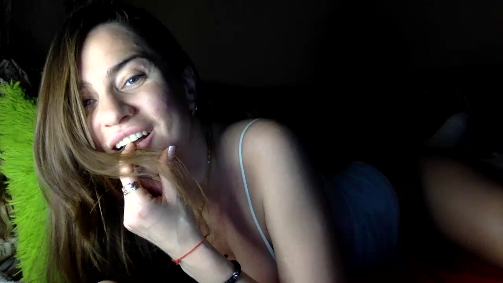 Gallery image thumbnail from Tilly_Casti's myfreecams stream on, 01/22/2025, 17:17 image 16 of 20
