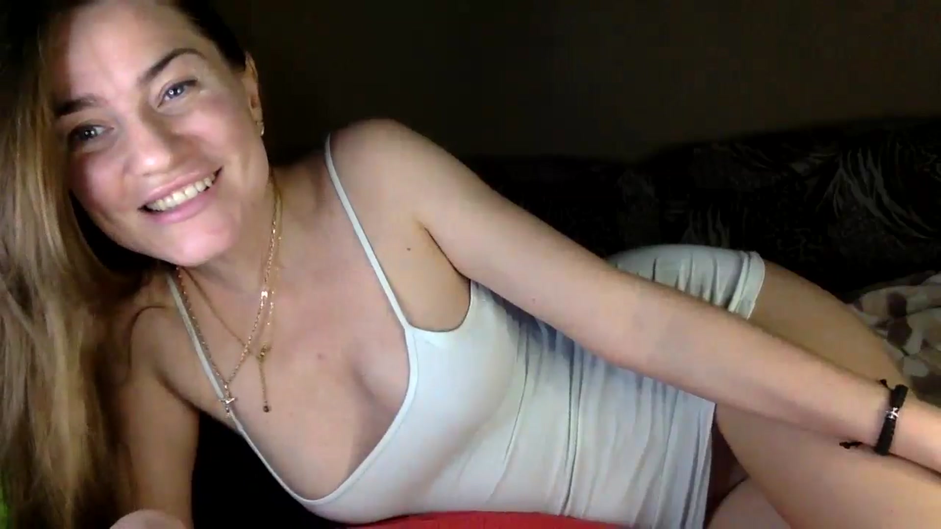 Gallery image thumbnail from Tilly_Casti's myfreecams stream on, 01/22/2025, 17:17 image 8 of 20