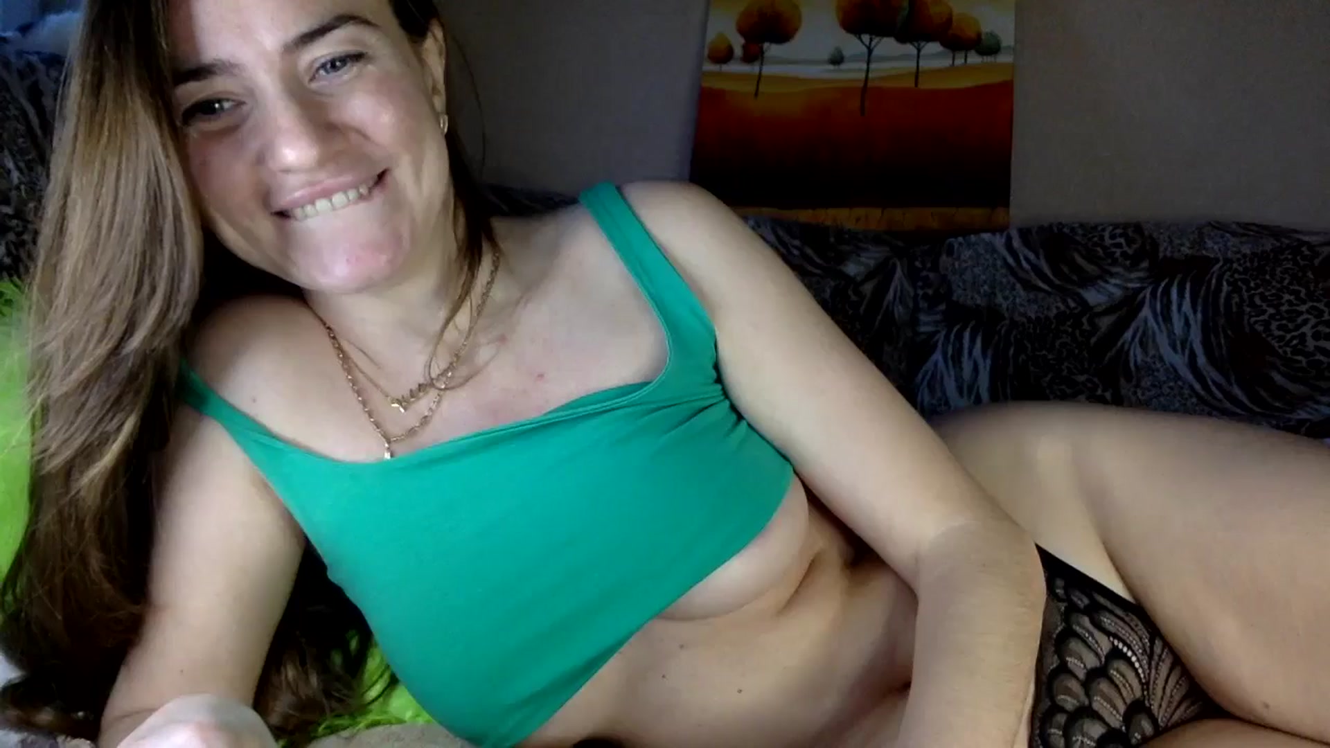 Gallery image thumbnail from Tilly_Casti's myfreecams stream on, 02/09/2025, 15:53 image 16 of 20