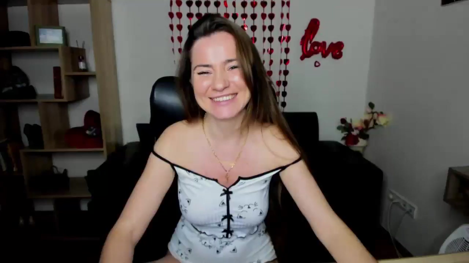 Gallery image thumbnail from Tilly_Casti's myfreecams stream on, 02/19/2025, 14:57 image 1 of 20