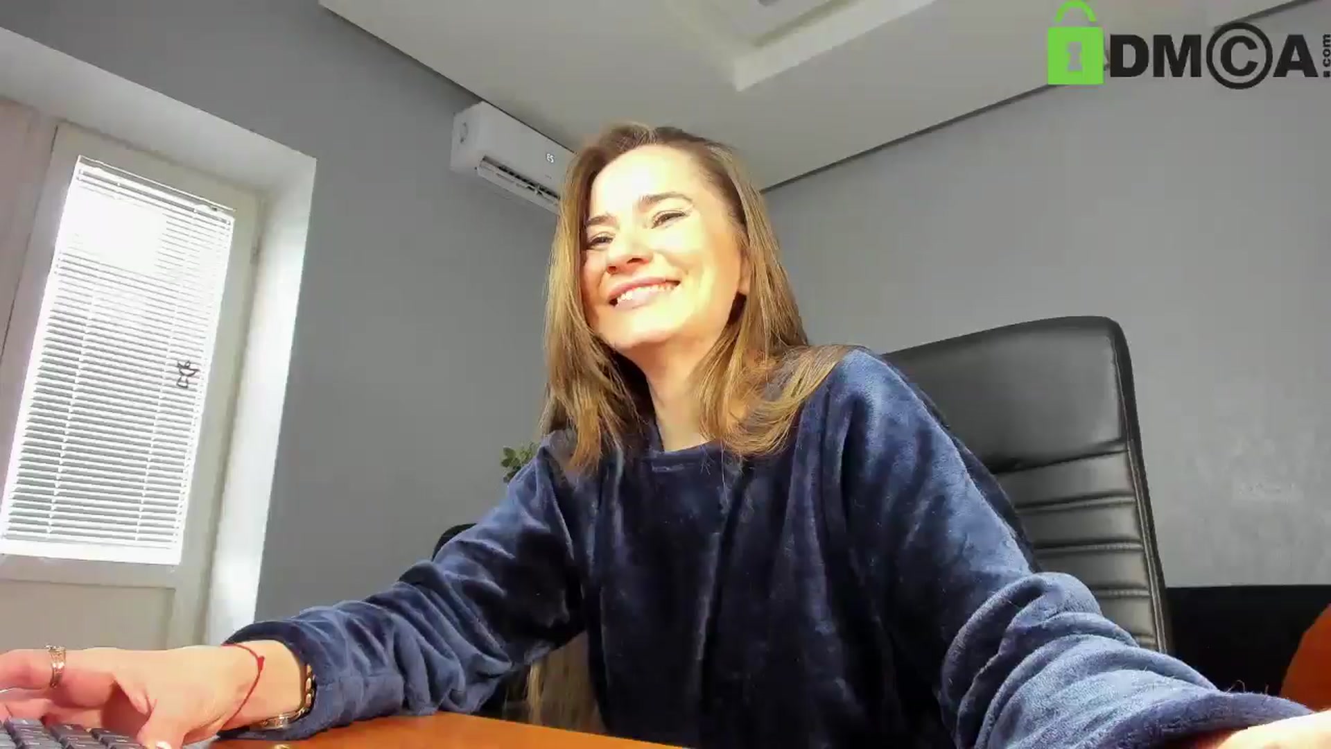 Gallery image thumbnail from Tilly_Casti's myfreecams stream on, 04/11/2025, 12:29 image 13 of 20