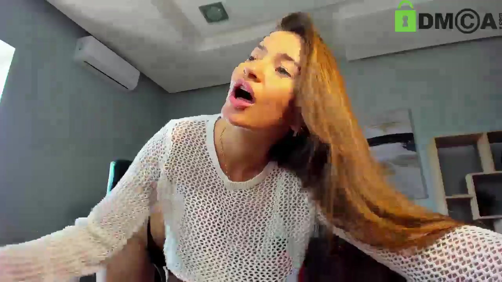 Gallery image thumbnail from Tilly_Casti's myfreecams stream on, 04/24/2025, 13:16 image 12 of 20