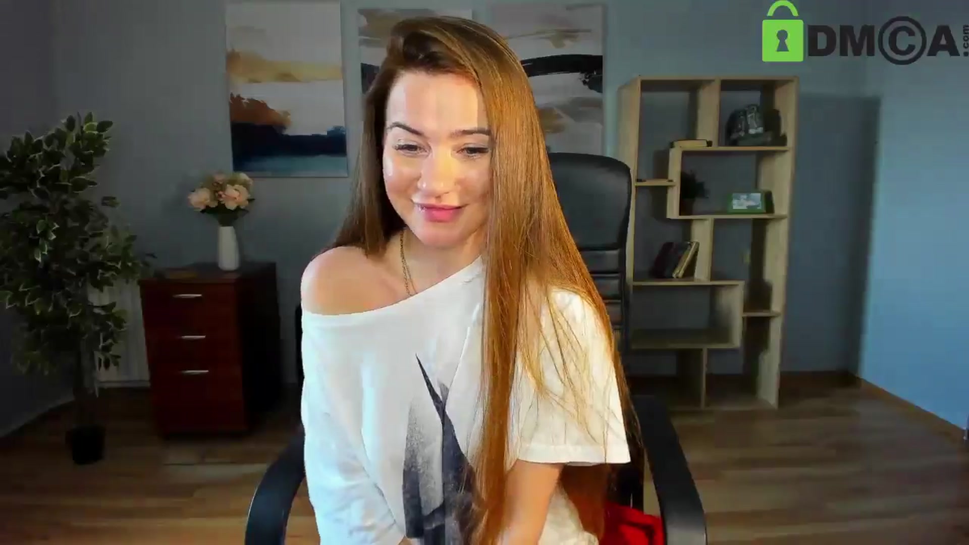 Gallery image thumbnail from Tilly_Casti's myfreecams stream on, 04/25/2025, 12:37 image 10 of 20