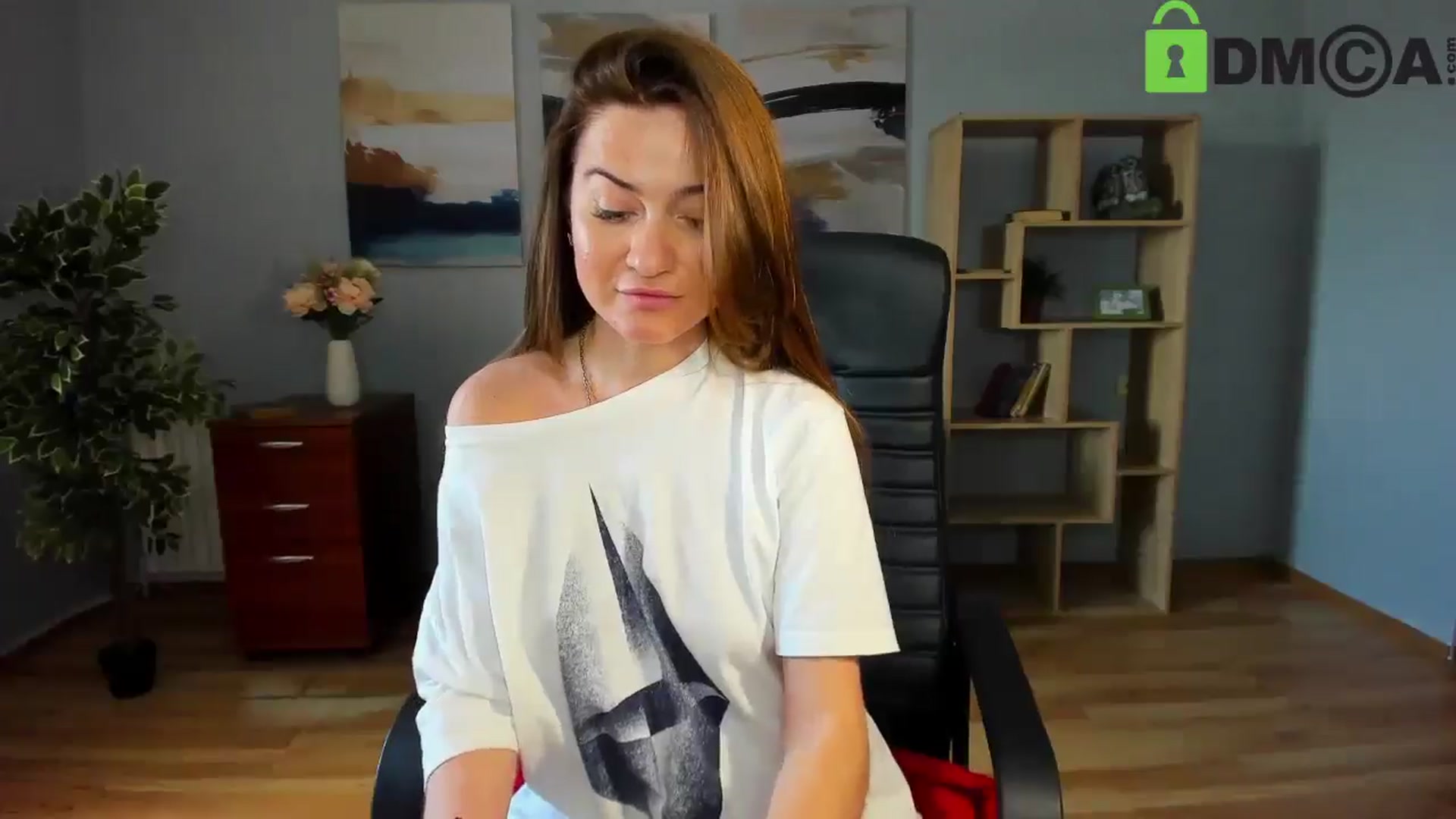 Gallery image thumbnail from Tilly_Casti's myfreecams stream on, 04/25/2025, 12:37 image 14 of 20
