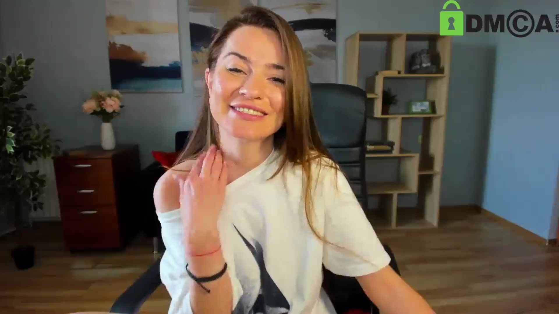 Gallery image thumbnail from Tilly_Casti's myfreecams stream on, 04/26/2025, 14:36 image 2 of 20