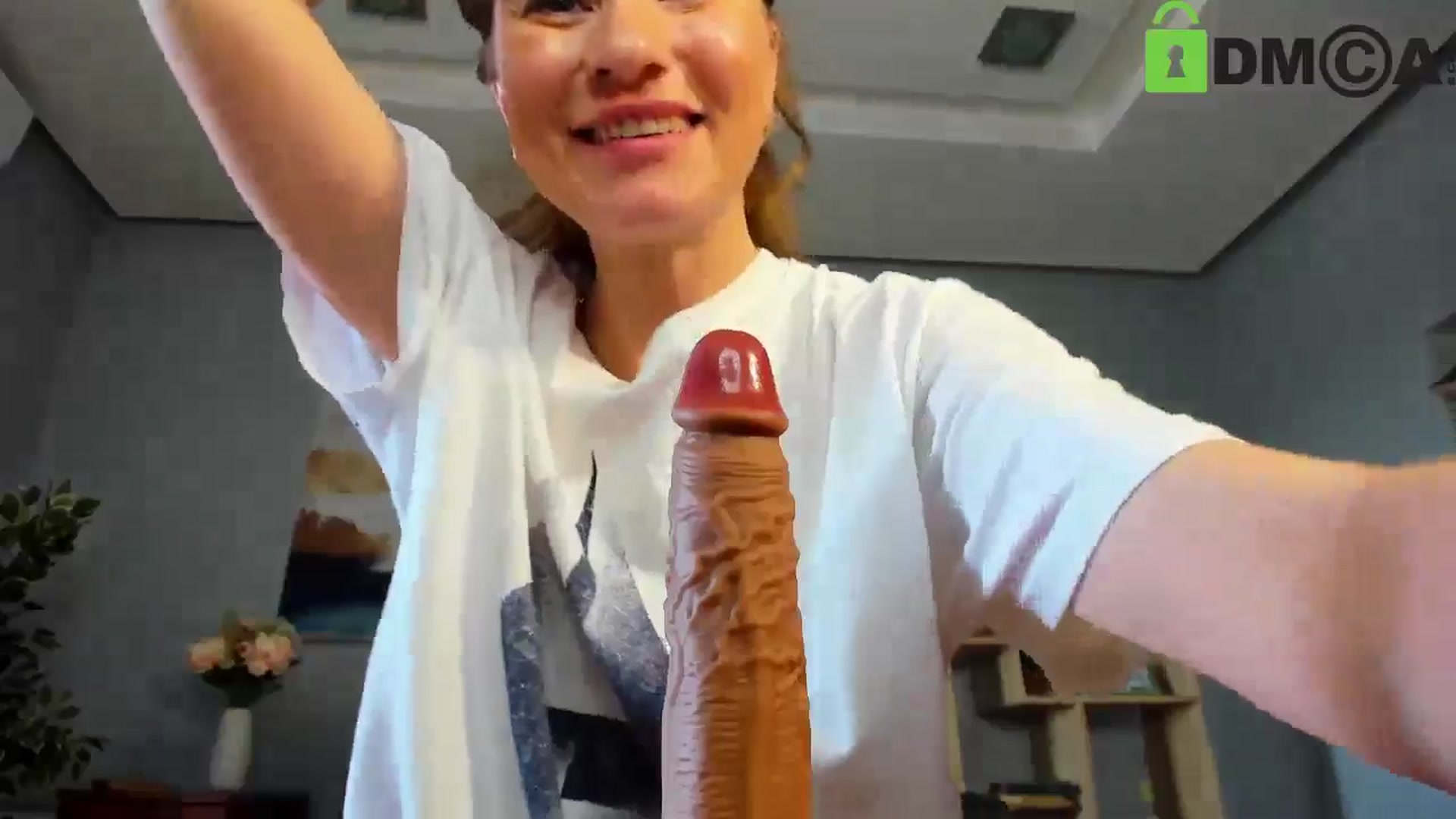 Gallery image thumbnail from Tilly_Casti's myfreecams stream on, 04/26/2025, 15:17 image 9 of 20