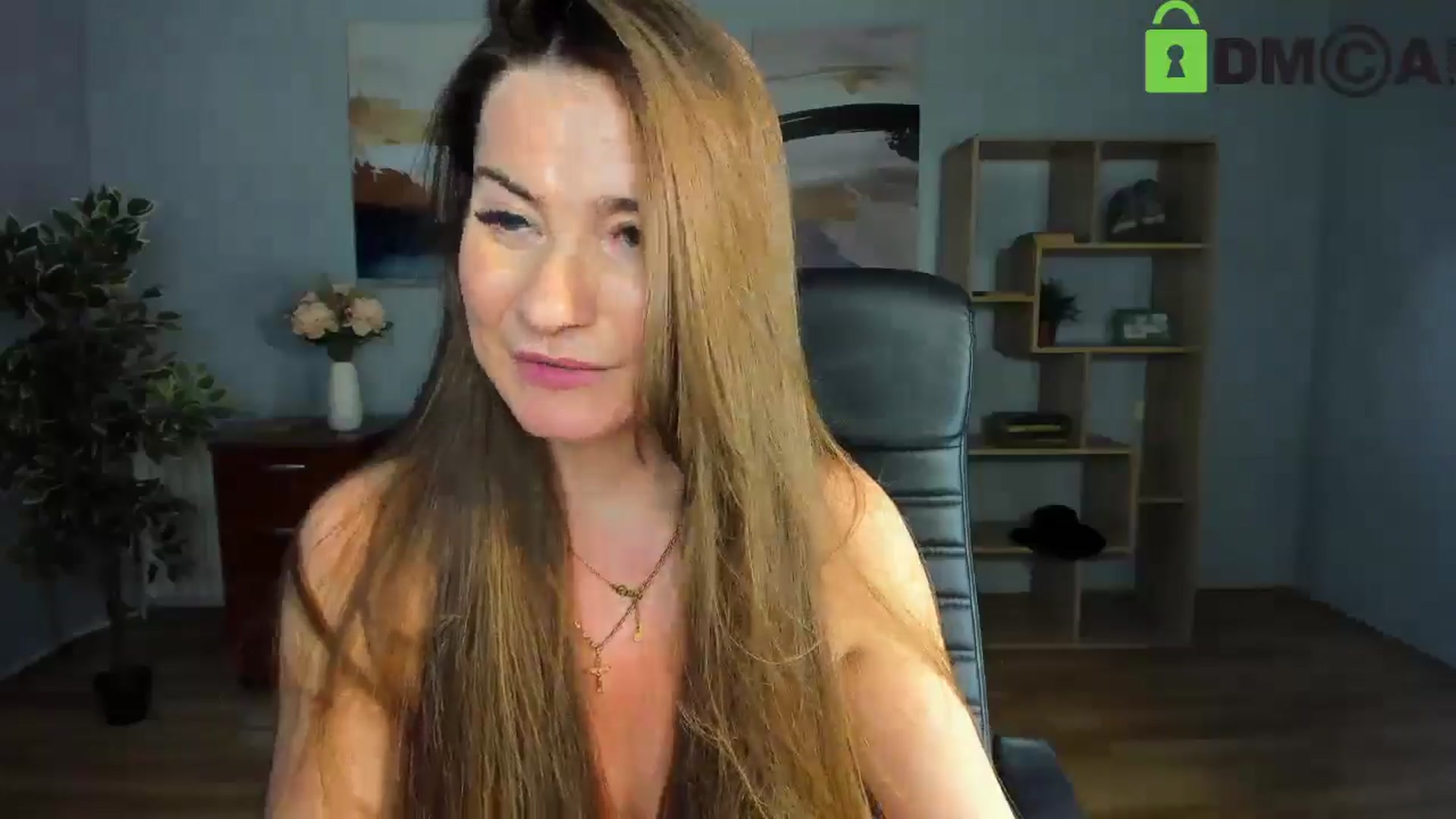 Gallery image thumbnail from Tilly_Casti's myfreecams stream on, 05/03/2025, 17:28 image 11 of 20