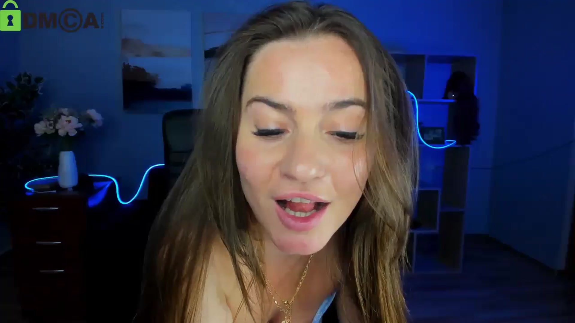 Gallery image thumbnail from Tilly_Casti's myfreecams stream on, 05/07/2025, 17:03 image 16 of 20