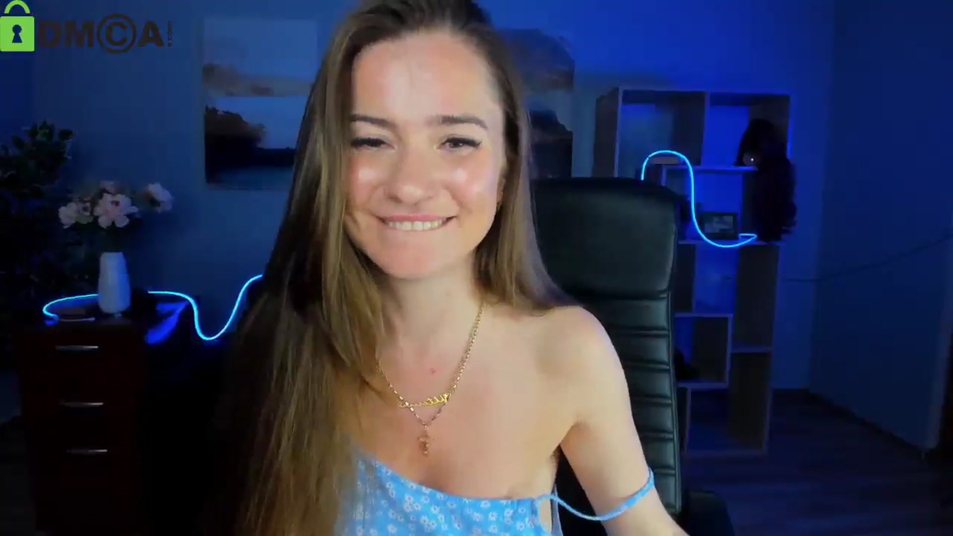 Gallery image thumbnail from Tilly_Casti's myfreecams stream on, 05/07/2025, 17:45 image 15 of 20