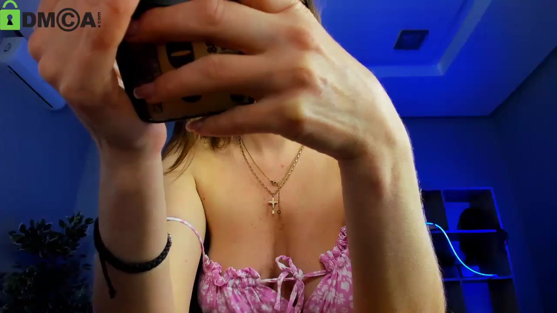 Gallery image thumbnail from Tilly_Casti's myfreecams stream on, 05/08/2025, 16:19 image 11 of 20