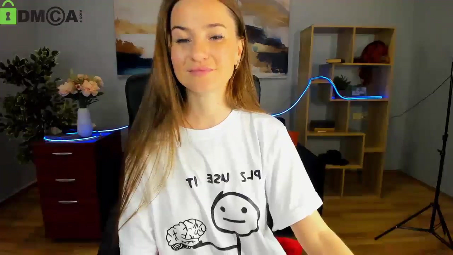 Gallery image thumbnail from Tilly_Casti's myfreecams stream on, 05/09/2025, 13:30 image 6 of 20