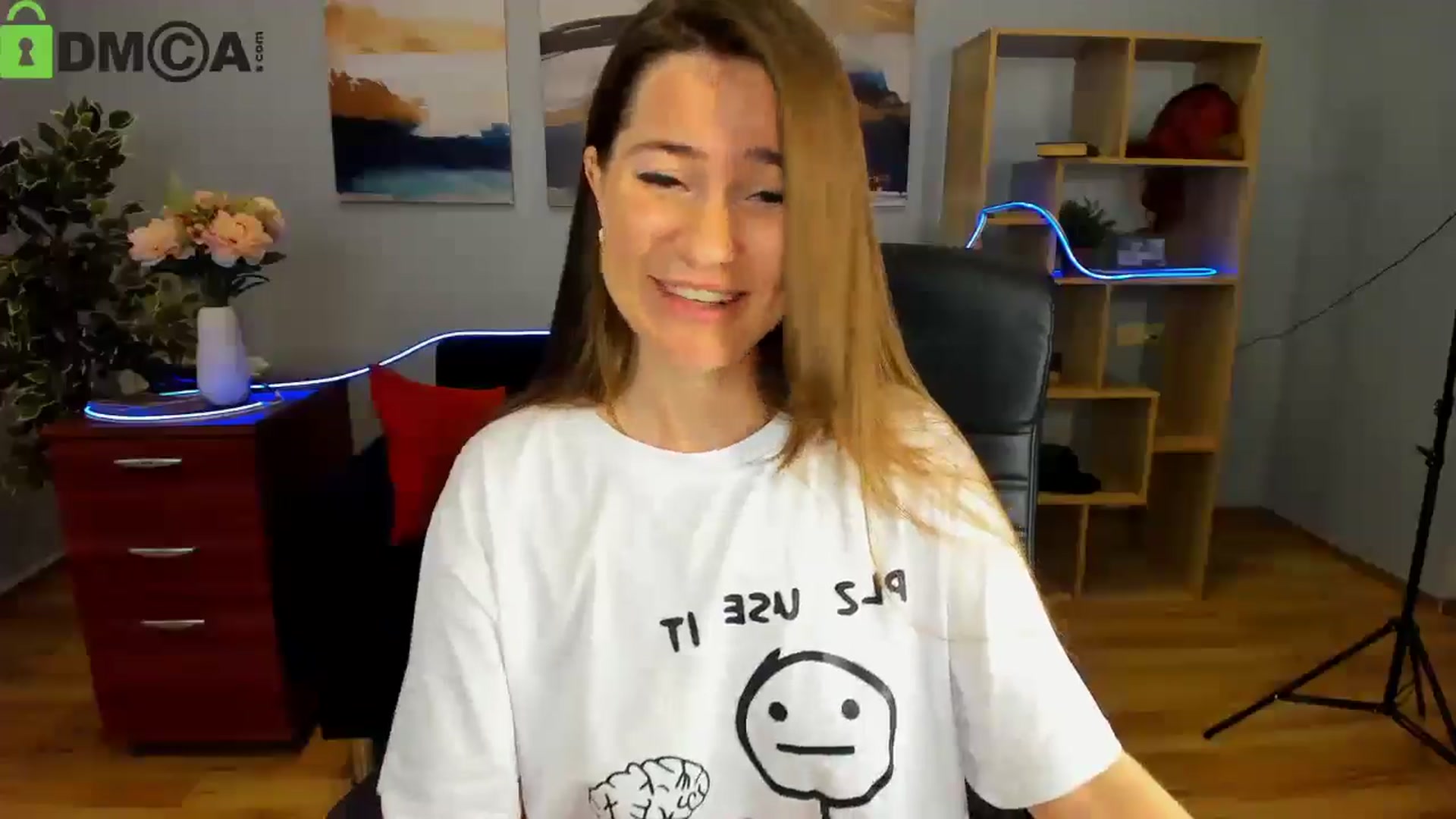Gallery image thumbnail from Tilly_Casti's myfreecams stream on, 05/09/2025, 14:19 image 18 of 20