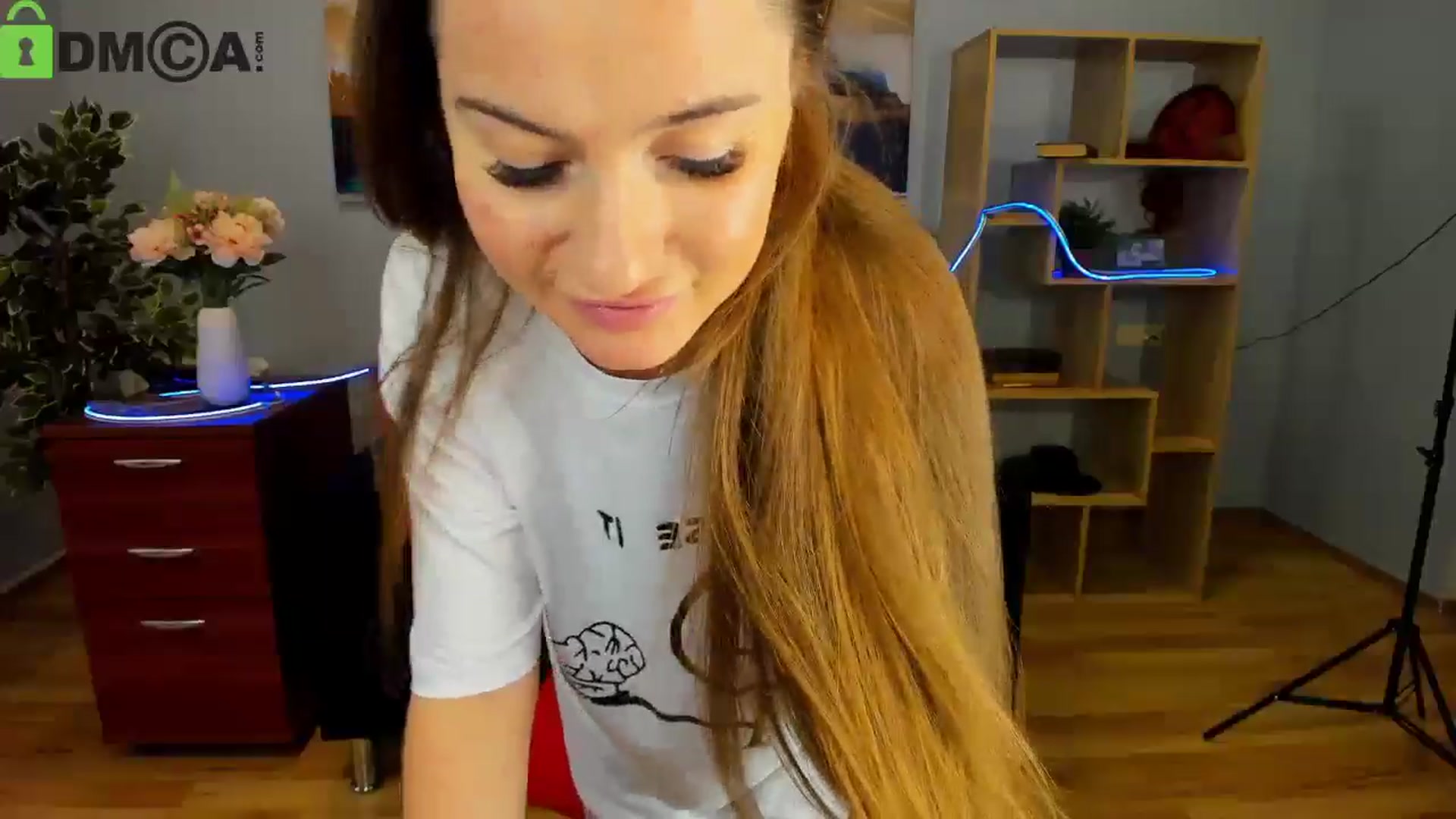 Gallery image thumbnail from Tilly_Casti's myfreecams stream on, 05/09/2025, 14:19 image 6 of 20