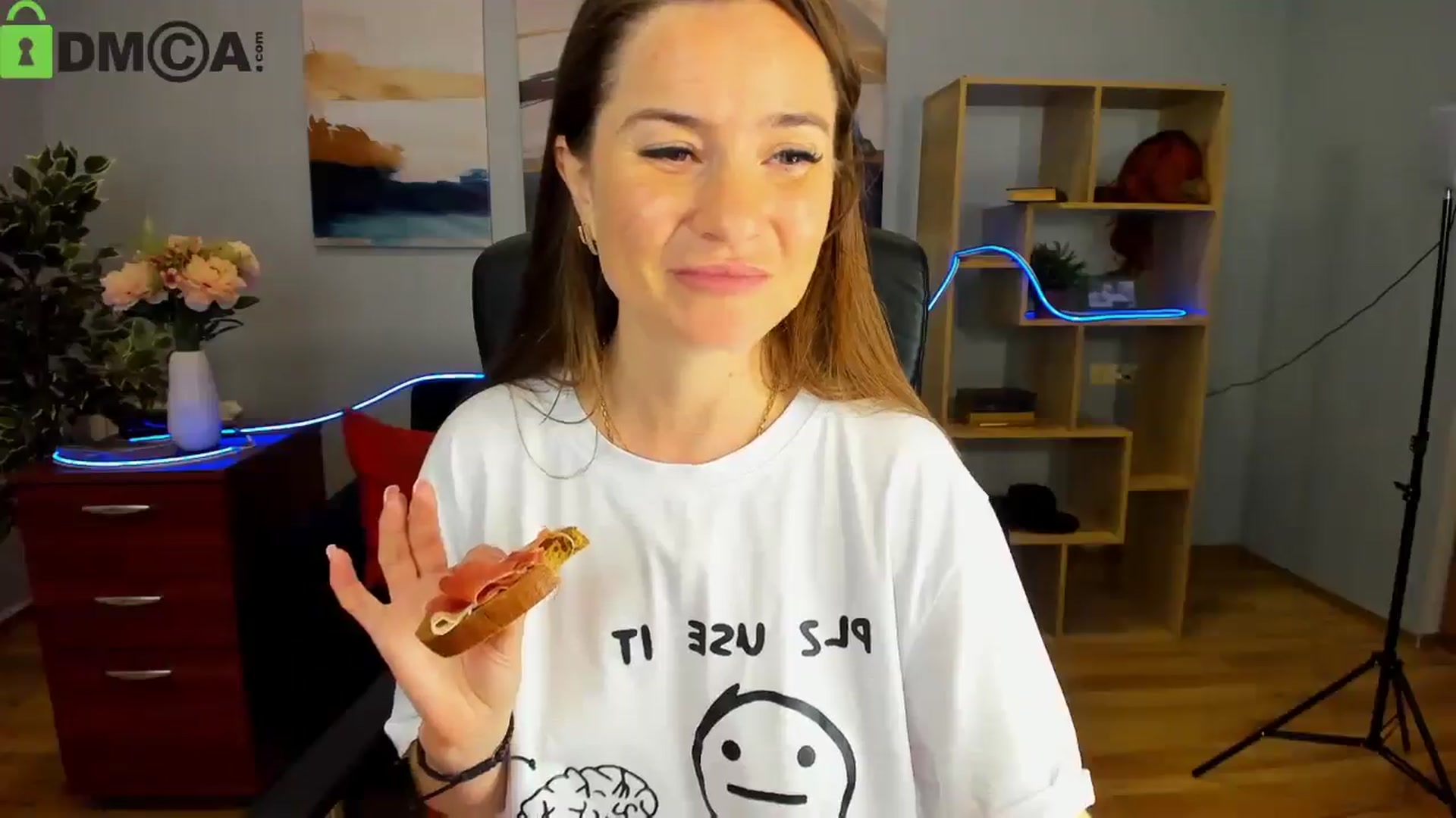 Gallery image thumbnail from Tilly_Casti's myfreecams stream on, 05/09/2025, 16:25 image 15 of 20