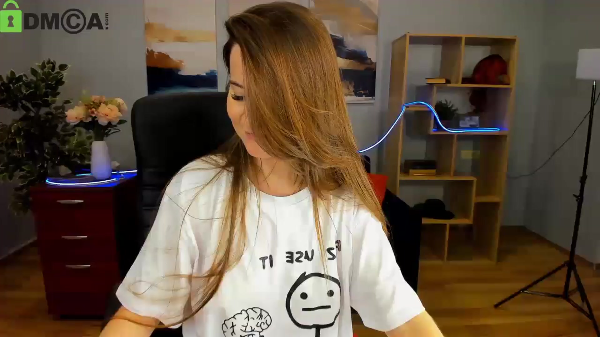Gallery image thumbnail from Tilly_Casti's myfreecams stream on, 05/09/2025, 17:25 image 19 of 20