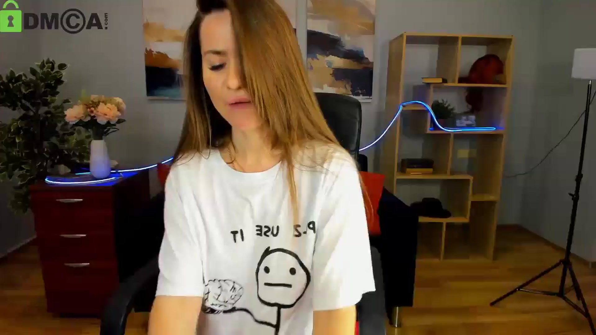 Gallery image thumbnail from Tilly_Casti's myfreecams stream on, 05/09/2025, 17:25 image 17 of 20