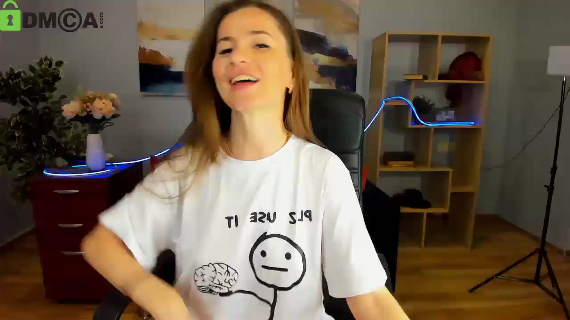 Gallery image thumbnail from Tilly_Casti's myfreecams stream on, 05/09/2025, 17:25 image 5 of 20