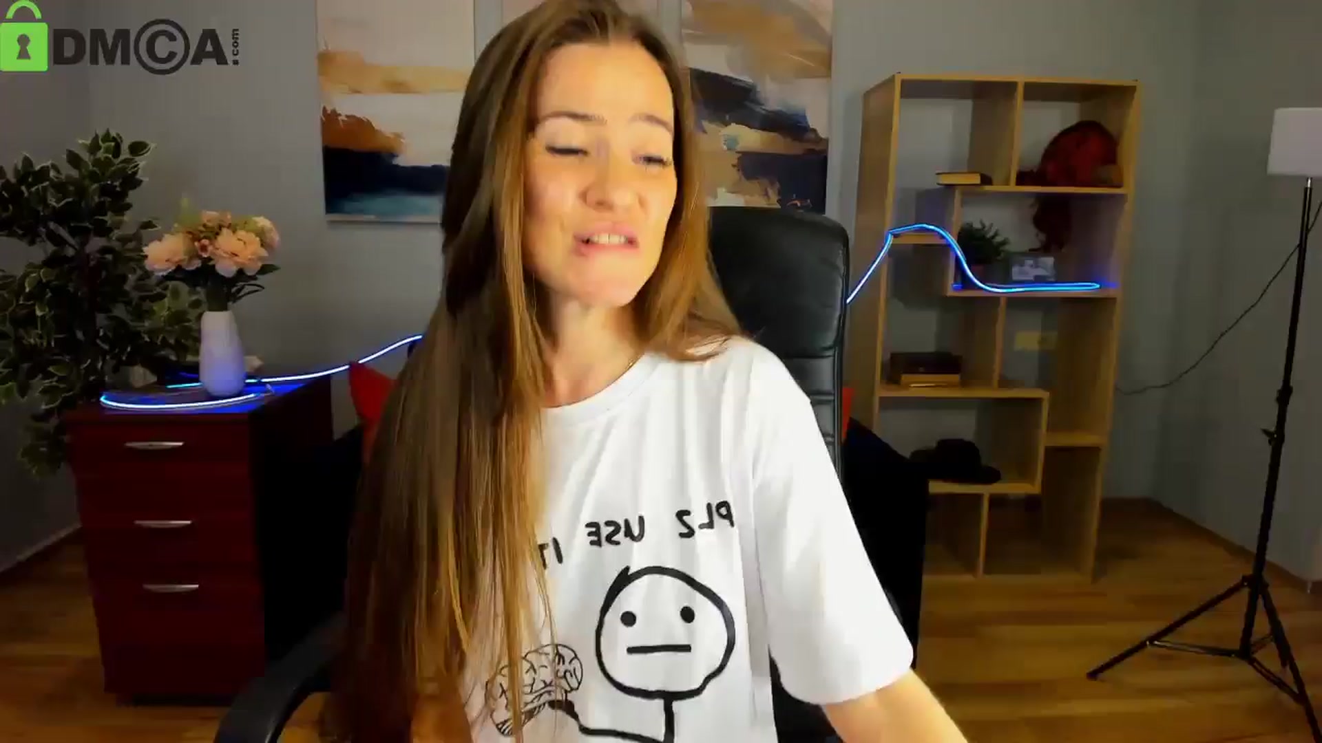 Gallery image thumbnail from Tilly_Casti's myfreecams stream on, 05/09/2025, 17:25 image 6 of 20