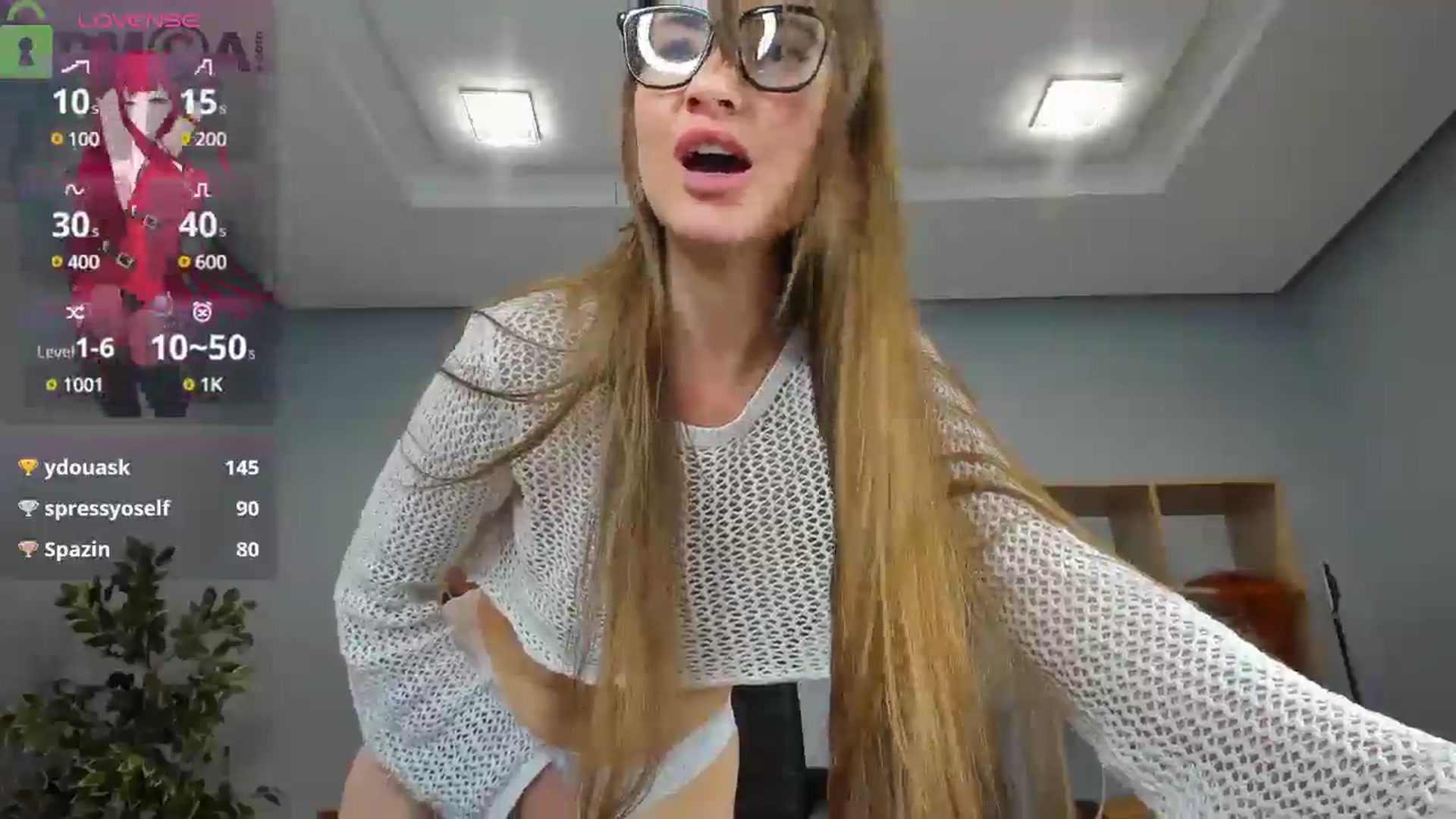 Gallery image thumbnail from Tilly_Casti's myfreecams stream on, 05/17/2025, 15:29 image 20 of 20
