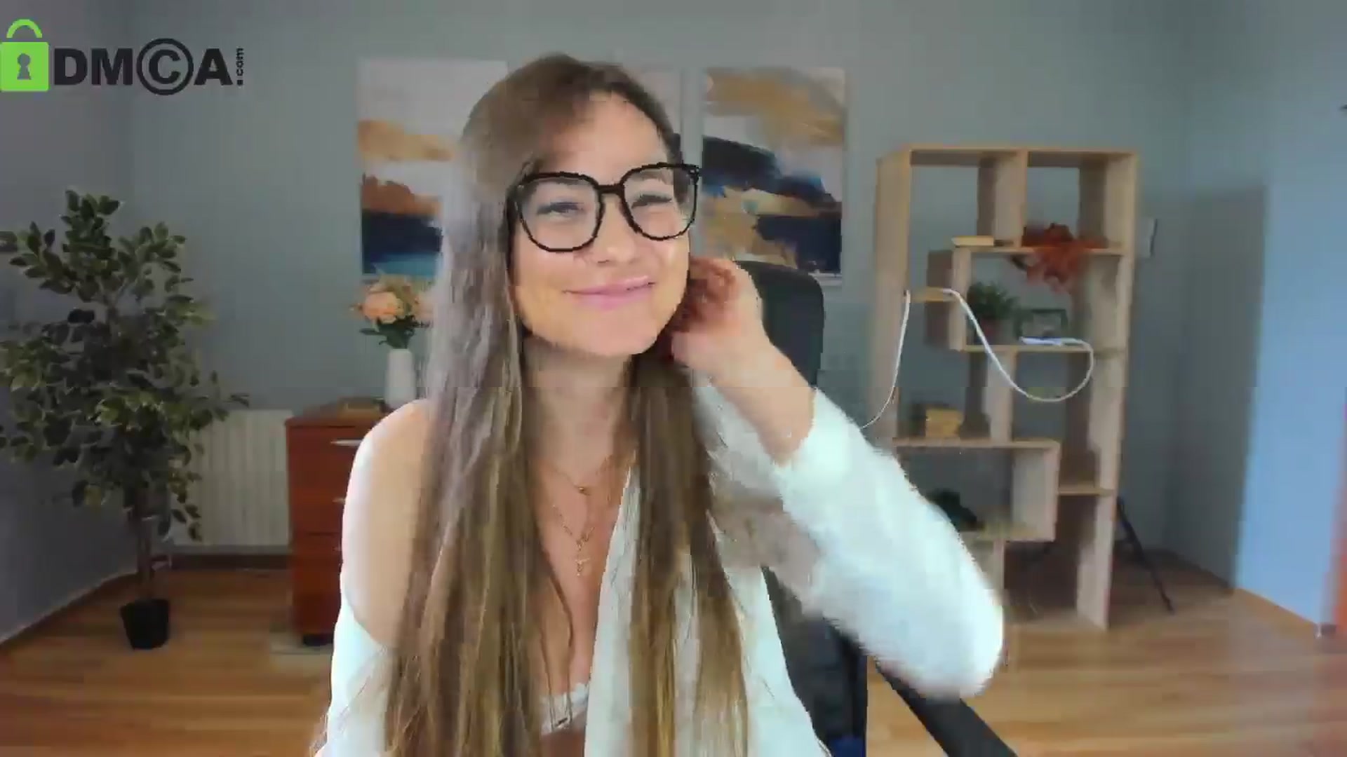 Gallery image thumbnail from Tilly_Casti's myfreecams stream on, 05/18/2025, 12:58 image 8 of 20