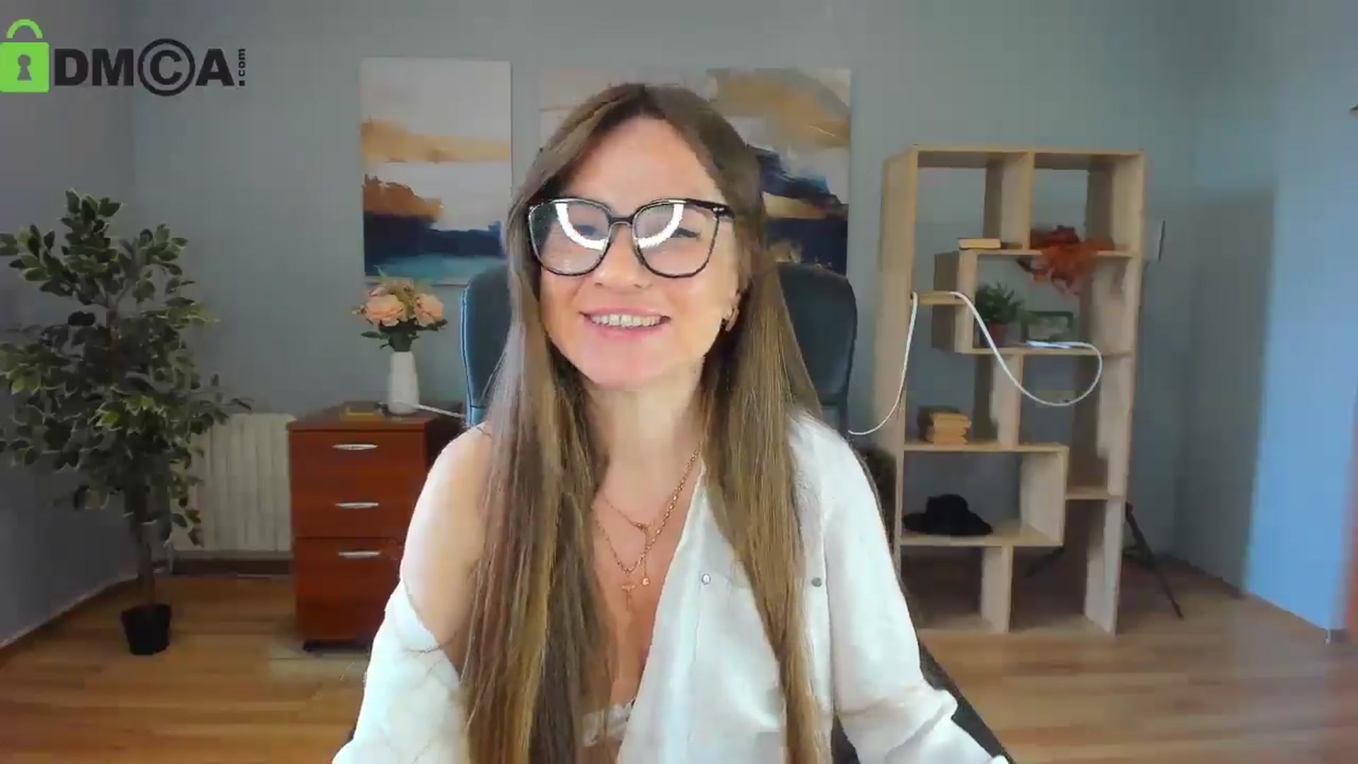 Gallery image thumbnail from Tilly_Casti's myfreecams stream on, 05/18/2025, 12:58 image 2 of 20