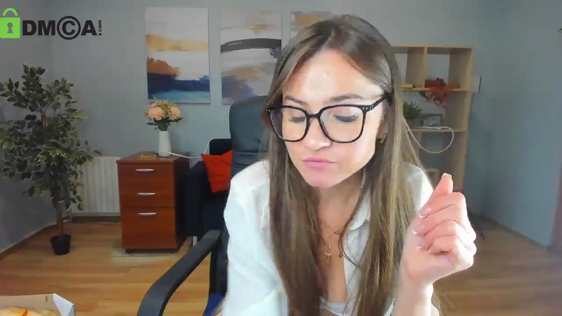 Gallery image thumbnail from Tilly_Casti's myfreecams stream on, 05/18/2025, 13:59 image 13 of 20