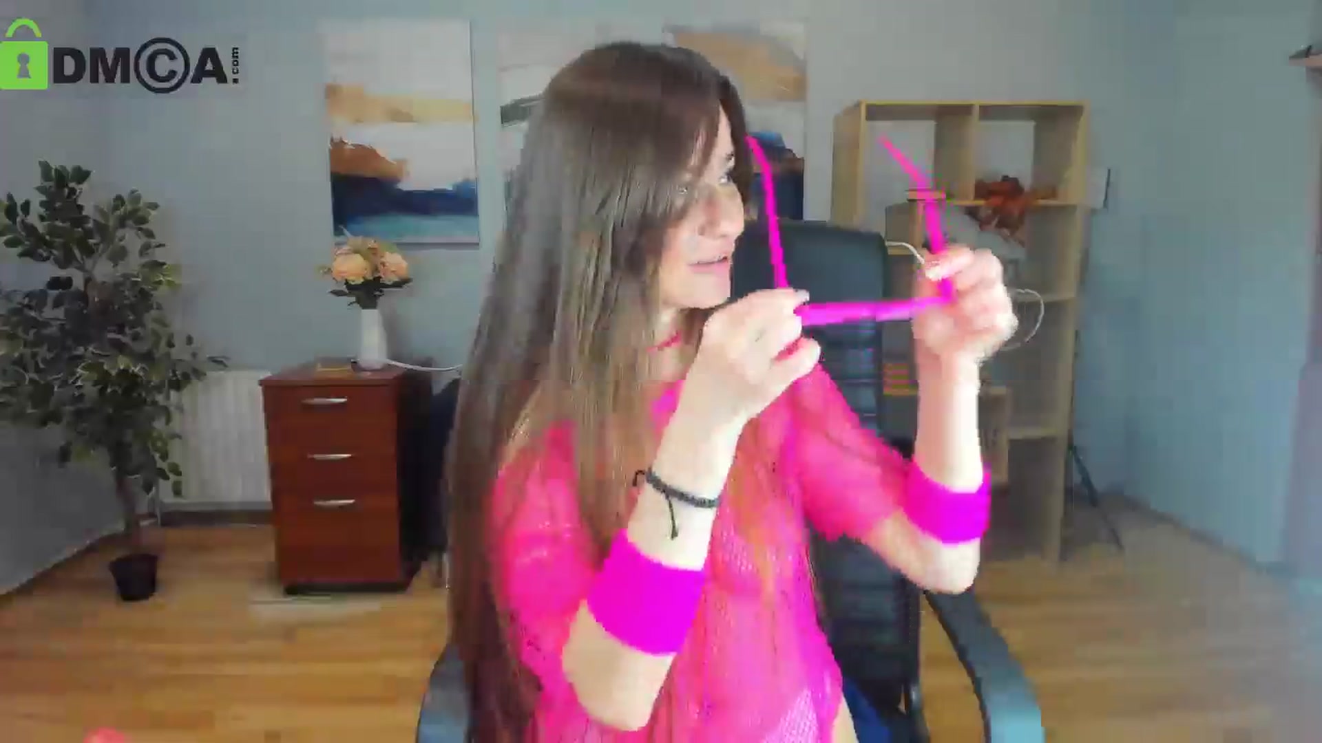 Gallery image thumbnail from Tilly_Casti's myfreecams stream on, 05/18/2025, 18:00 image 17 of 20