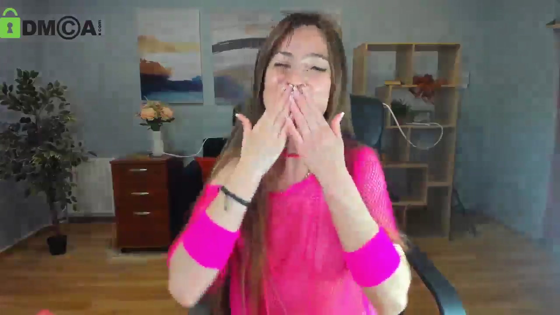 Gallery image thumbnail from Tilly_Casti's myfreecams stream on, 05/18/2025, 18:00 image 20 of 20