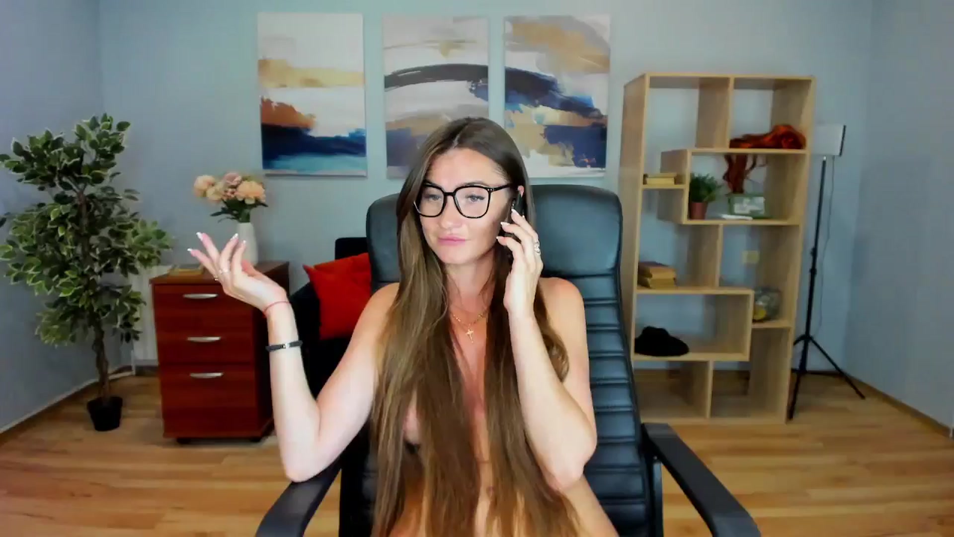 Gallery image thumbnail from Tilly_Casti's myfreecams stream on, 06/04/2025, 18:02 image 20 of 20