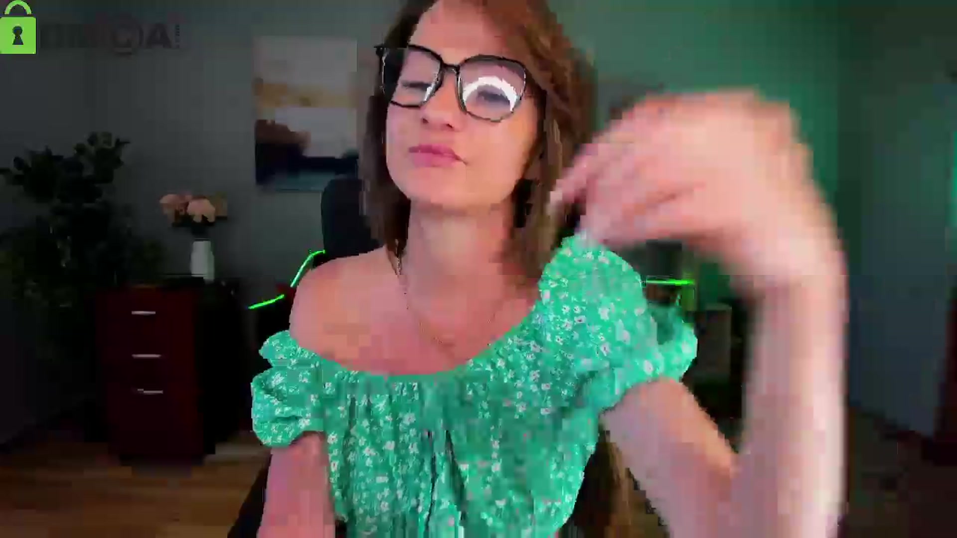 Gallery image thumbnail from Tilly_Casti's myfreecams stream on, 06/07/2025, 15:27 image 20 of 20