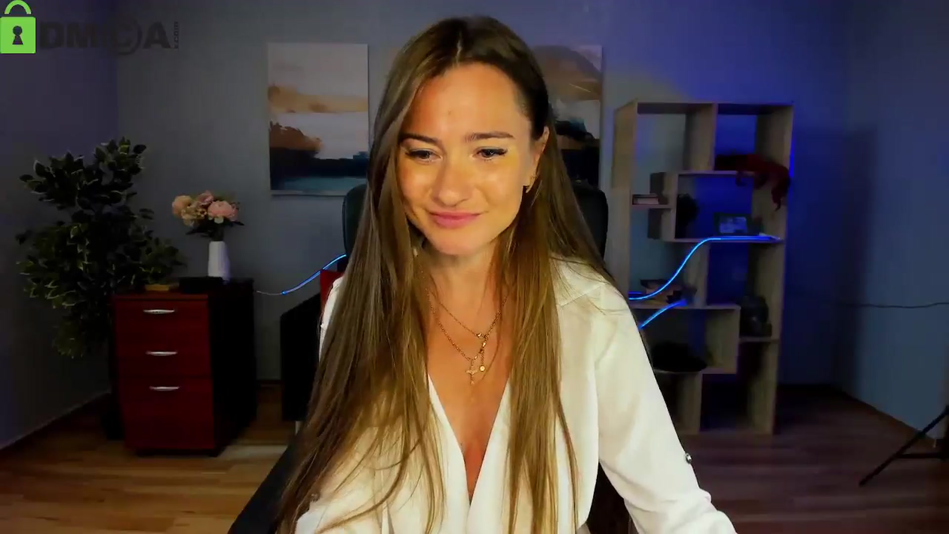 Gallery image thumbnail from Tilly_Casti's myfreecams stream on, 06/08/2025, 17:37 image 7 of 20