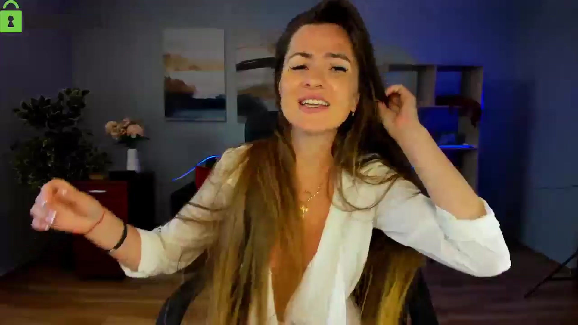 Gallery image thumbnail from Tilly_Casti's myfreecams stream on, 06/08/2025, 17:37 image 6 of 20