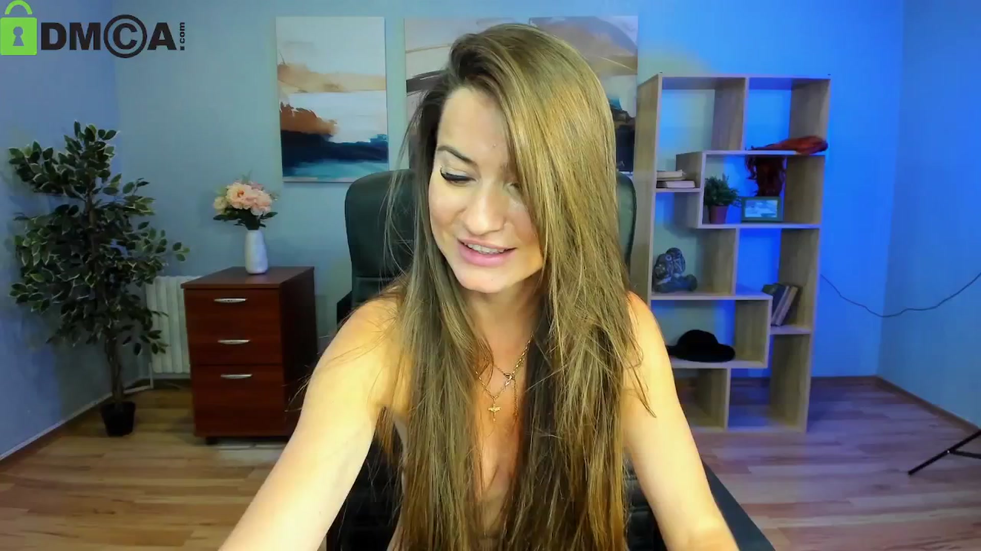 Gallery image thumbnail from Tilly_Casti's myfreecams stream on, 06/18/2025, 17:50 image 12 of 20