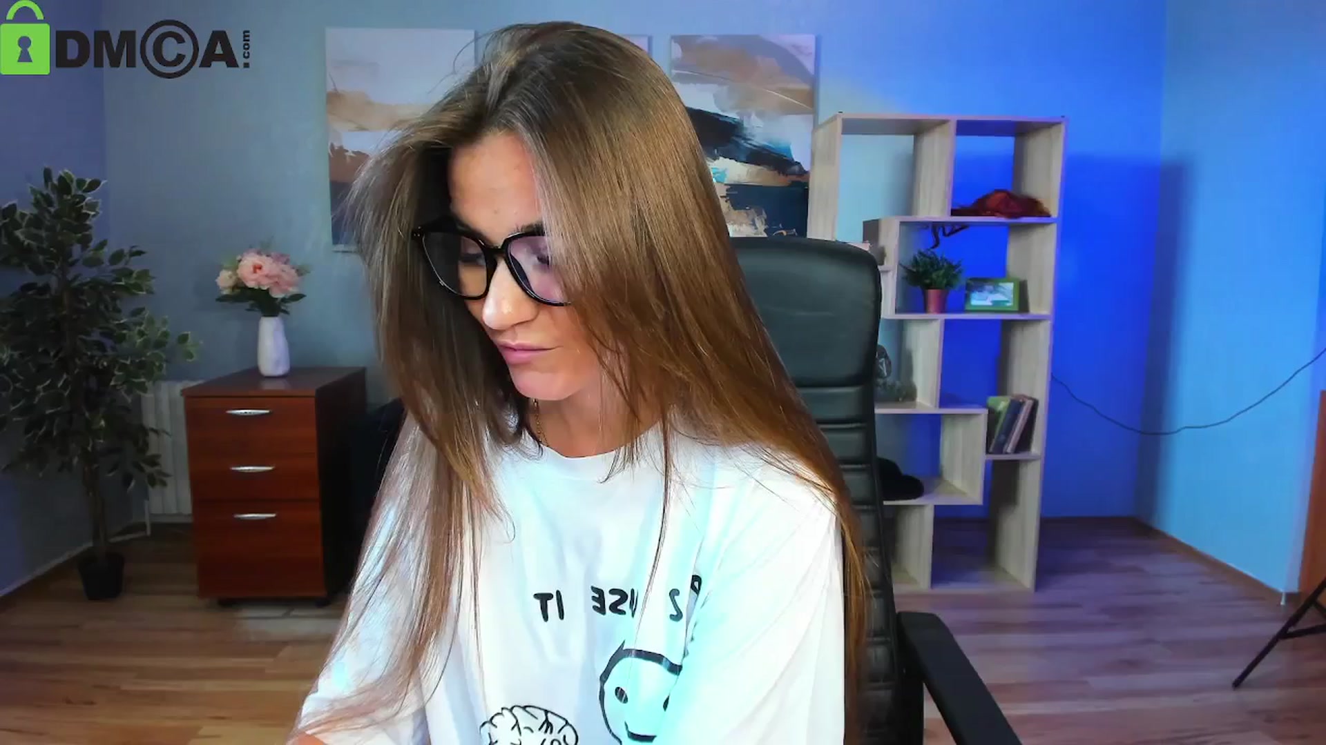 Gallery image thumbnail from Tilly_Casti's myfreecams stream on, 06/22/2025, 14:23 image 3 of 20